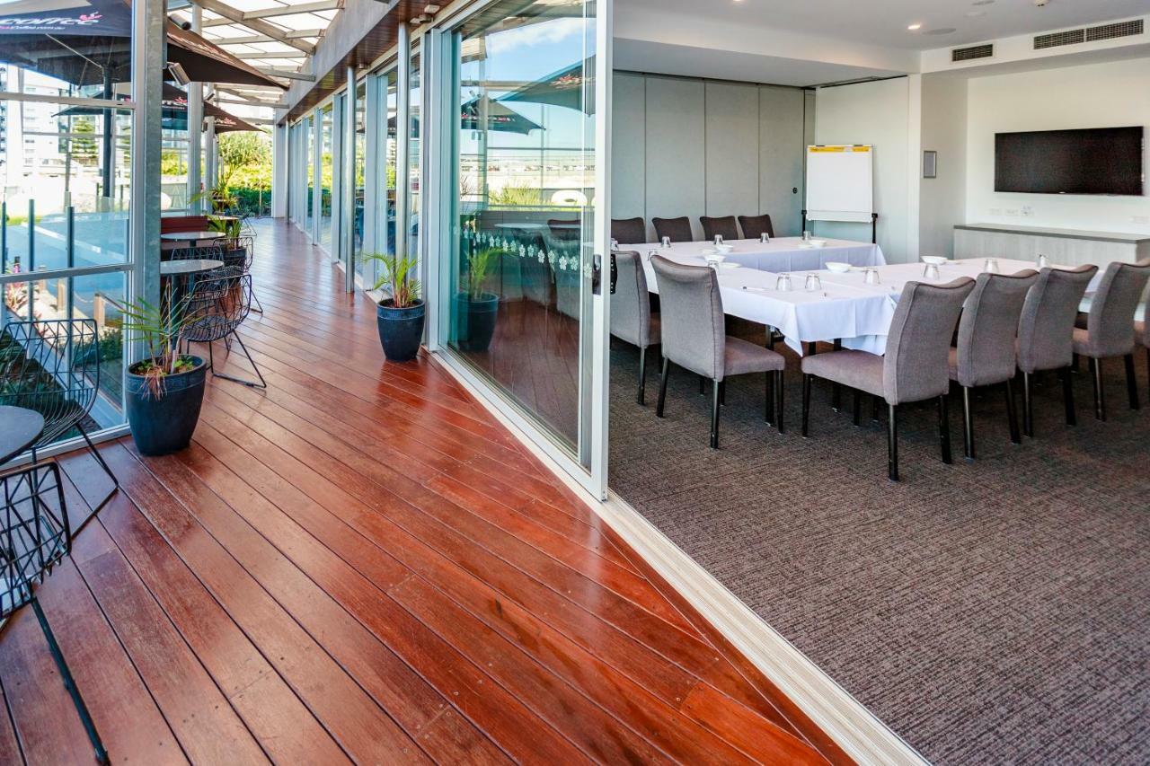 Mercure Sunshine Coast Кавана-Вотерс Екстер'єр фото